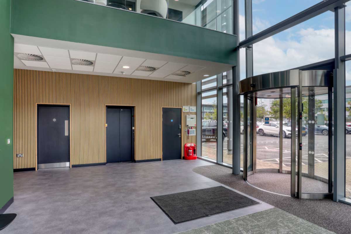 Building 3 • Double height reception area